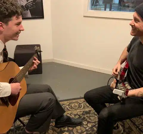 Guitar_Page