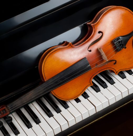 Violin,And,Piano,Close,Up